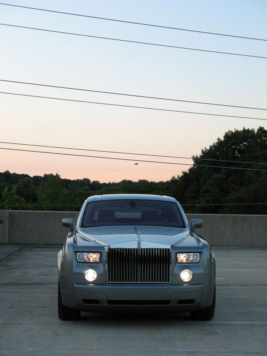  Rolls-Royce Phantom 2007 года  (фото 26 из 102)